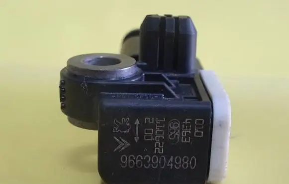 Peugeot 5008 Airbag deployment crash/impact sensor 9663904980