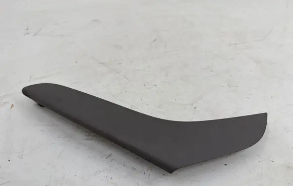 Volkswagen PASSAT B6 Rear door handle trim 3C4867372A