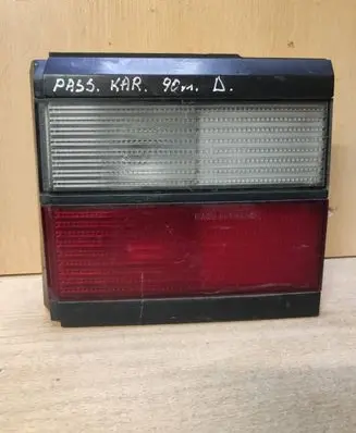 Volkswagen PASSAT B3 Tailgate rear/tail lights 333945108