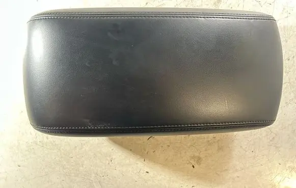 Jeep Grand Cherokee Armrest X85020100BL X85020100B