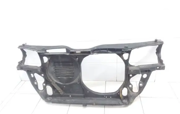 Volkswagen PASSAT B5 Radiator support slam panel 3B0805594