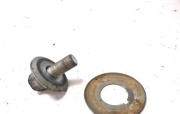 Toyota Corolla Verso AR10 Crankshaft pulley 