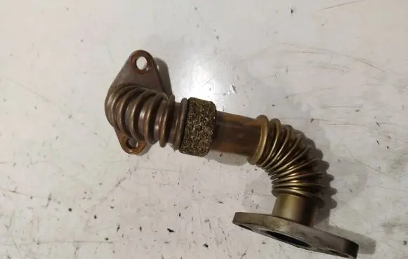 Audi A4 S4 B6 8E 8H EGR valve line/pipe/hose 028131521