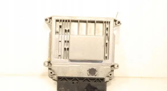 KIA Ceed Engine control unit/module ECU 39110-2B520