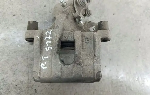 Ford Focus C-MAX Rear brake caliper 