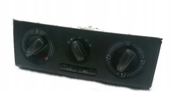 Skoda Fabia Mk2 (5J) Climate control unit 5J0820045D