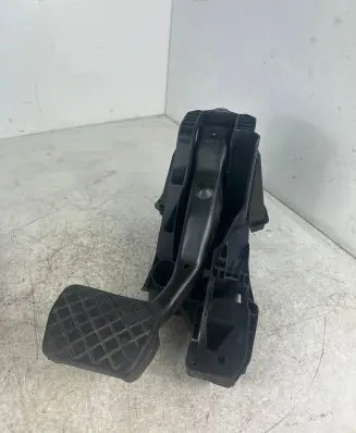 Volkswagen PASSAT B8 Brake pedal 5Q1723058BN 110517