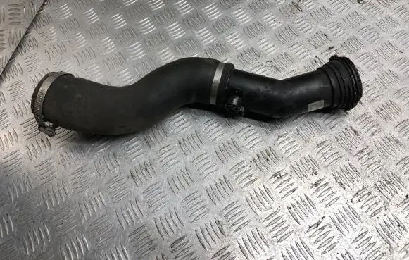 BMW 1 F20 F21 Intercooler hose/pipe 7597588 CZ15476810 759758803