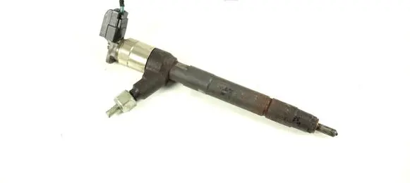 Opel Astra K Fuel injector 55578075