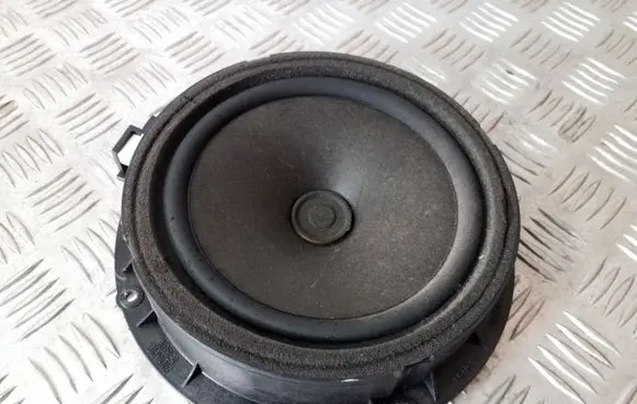 KIA Sorento Front door speaker 963302P300