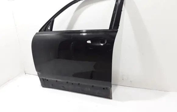 Mercedes-Benz GLB x247 Front door A2477220901