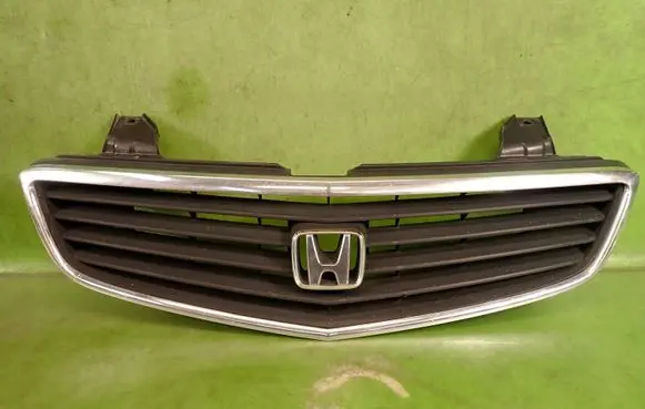 Honda Odyssey Front bumper upper radiator grill 71121S0XA0