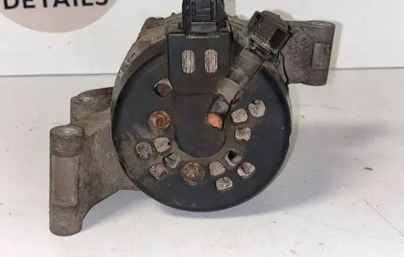 Ford Focus Generator/alternator 30667071