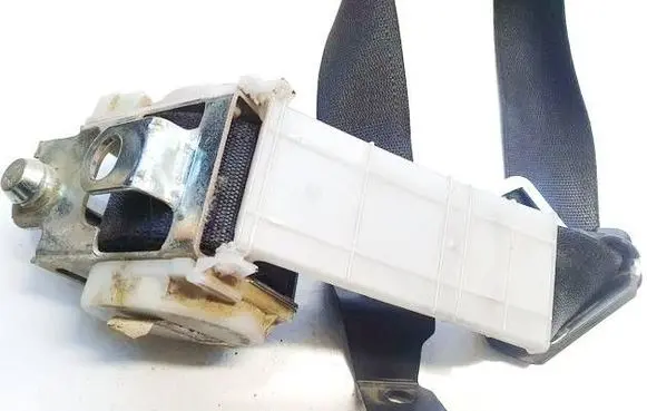 Opel Zafira A Rear seatbelt 30030525