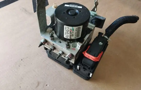 Mitsubishi ASX ABS Pump 4670A873