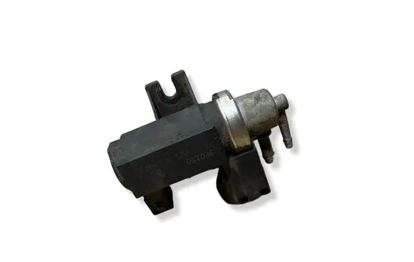 Hyundai Santa Fe Turbo solenoid valve 72190316 05T036 12190216