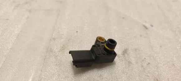 Dacia Sandero III Air pressure sensor 223657652R