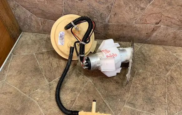 BMW 5 F10 F11 In-tank fuel pump 7217060