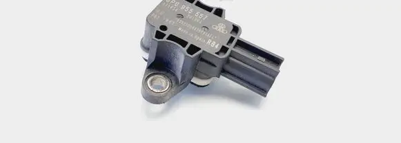 Audi A4 S4 B7 8E 8H Airbag deployment crash/impact sensor 8P0955557