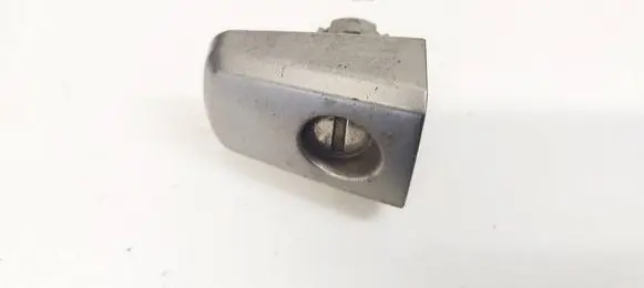 Chevrolet Captiva Front door lock (next to the handle) 
