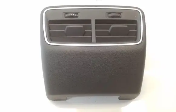 Audi e-tron Rear air vent grill 4K0819203B