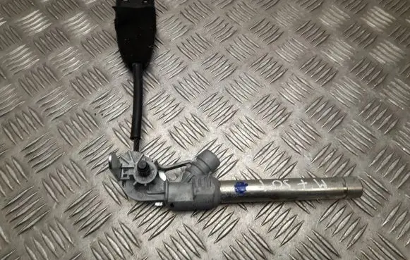 Opel Corsa E Rear seatbelt 13427750