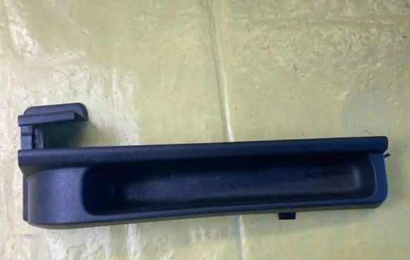 Mercedes-Benz B W245 Front driver seat rail trim A1699190520