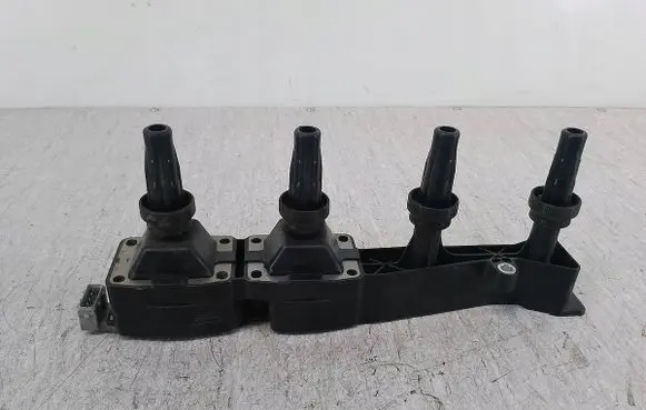 High voltage ignition coil