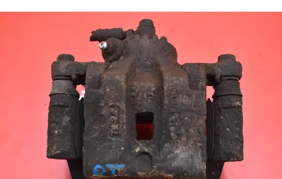 KIA Sorento Rear brake caliper