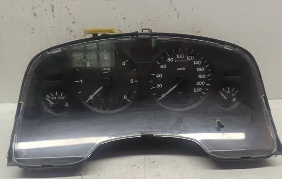Speedometer (instrument cluster)