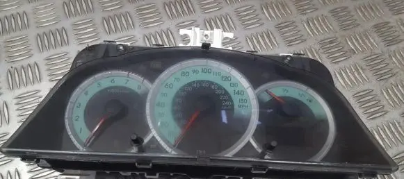 Toyota Corolla Verso AR10 Speedometer (instrument cluster) 838000F011A 83800-0F011-A