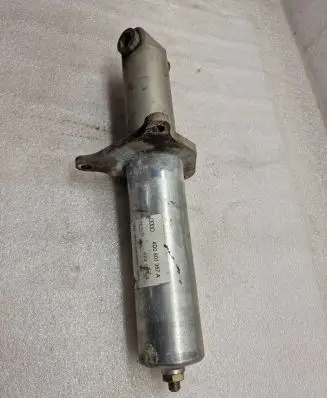 Audi A8 S8 D2 4D Rear bumper shock impact absorber/damper 4D0807357A