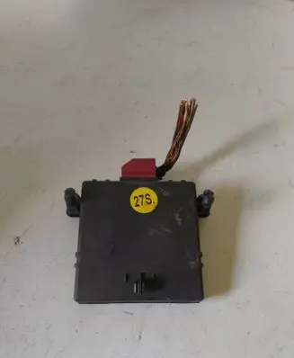 Volkswagen Caddy Gateway control module 1K0907951 1K0907530E