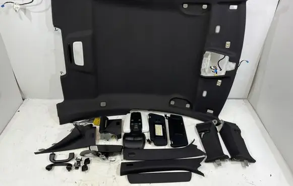 Mercedes-Benz C W204 Headlining W204 | 888.112.409