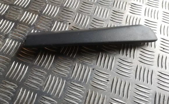 Roof trim bar molding cover