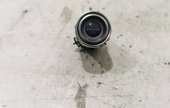 Mercedes-Benz E W213 Engine start stop button switch A2139055500 17T132