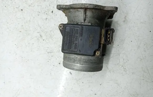 Audi A4 S4 B5 8D Mass air flow meter 037906461b