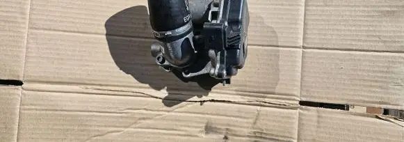 Volkswagen Caddy EGR valve 04L131501L V29054892B VS51206151512478