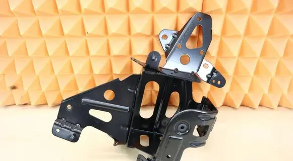 Mercedes-Benz A W169 Battery bracket 