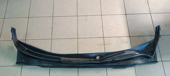 Wiper trim