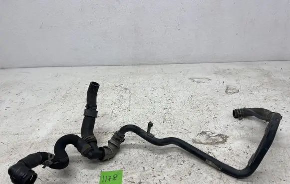 Volkswagen PASSAT CC Engine coolant pipe/hose 5K0121087A