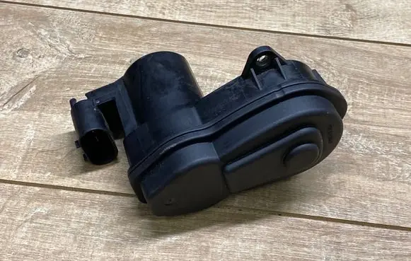 Land Rover Range Rover Sport L494 Rear brake caliper HPLA2K328