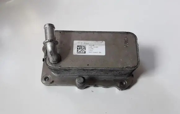 Jaguar XE Oil filter mounting bracket G4D36A642BA