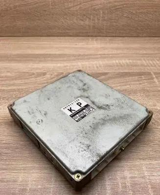Nissan Terrano Engine control unit/module ECU 237107F402 407913120