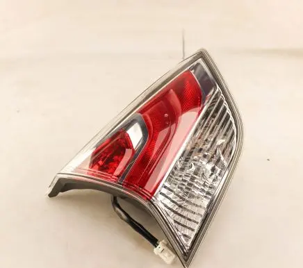 Nissan X-Trail T32 Tailgate rear/tail lights