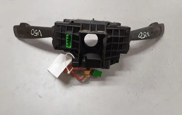 Volvo V50 Wiper turn signal indicator stalk/switch P31264574 17G522A T0754729