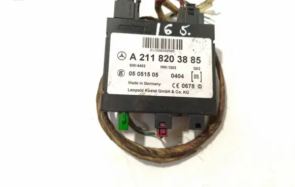 Mercedes-Benz E W211 Keyless (KESSY) go control unit/module A2118203885 SW4402 05051505