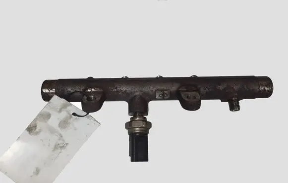 Mercedes-Benz A W176 Fuel main line pipe A2C5336783603