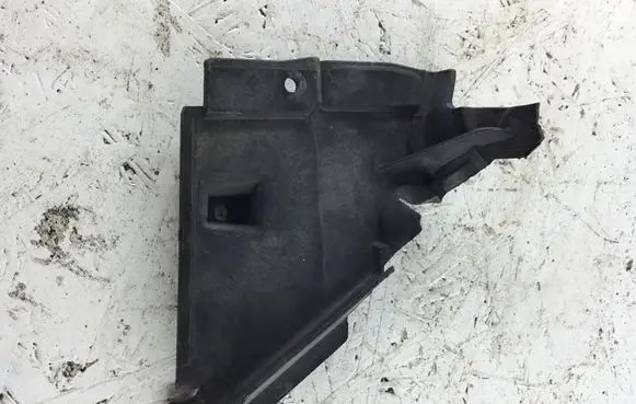 BMW X5 F15 Wiper trim 10834110