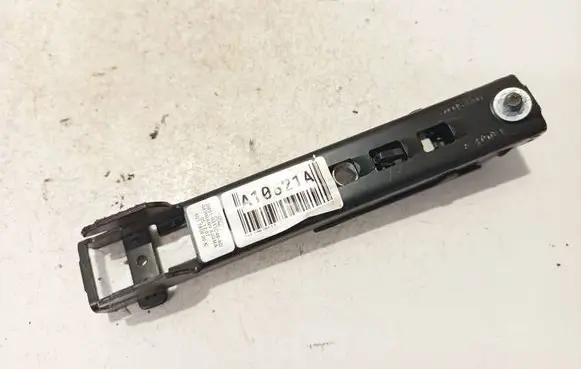 Ford C-MAX I Seat belt adjustment rail 3m51r611c46ad